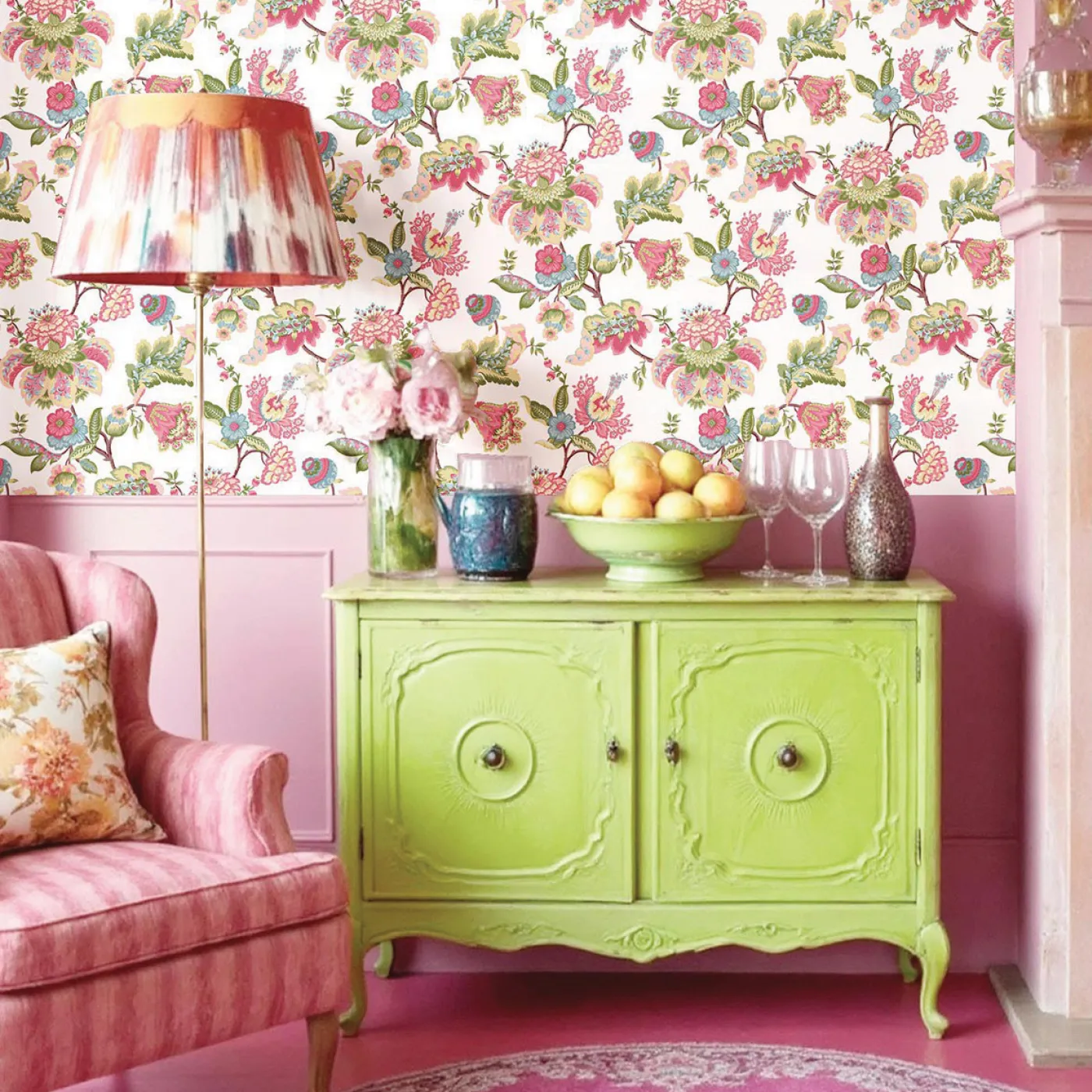 BLOOMING GARDEN