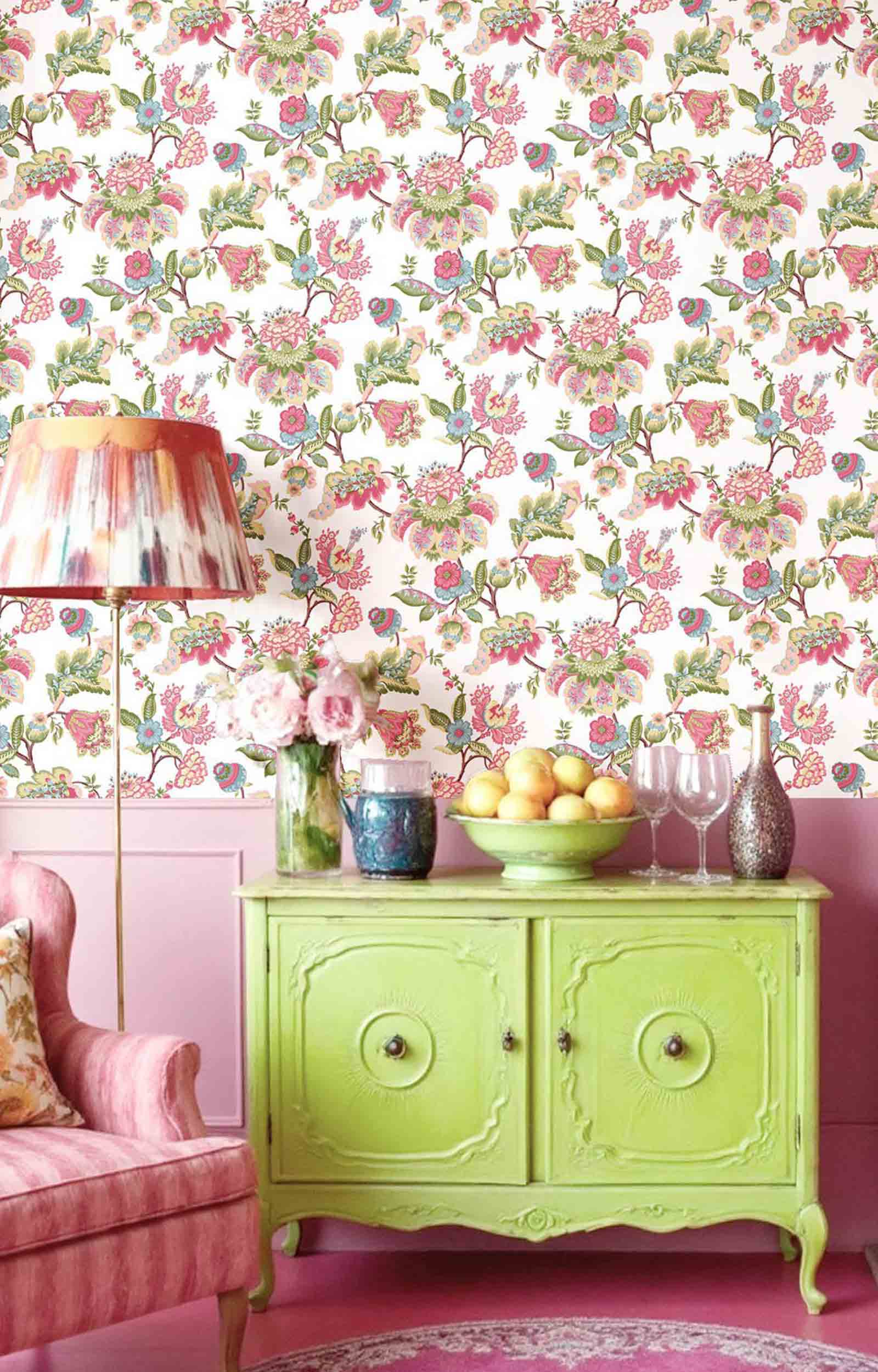 BLOOMING GARDEN