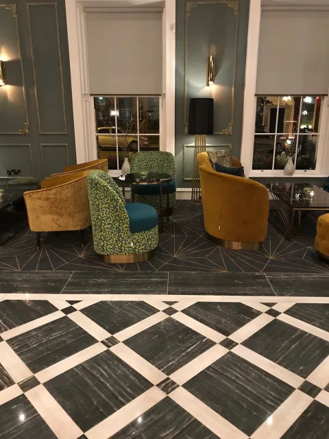 hotelski tepisi itisoni 35