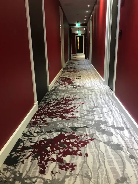 hotelski tepisi itisoni 45